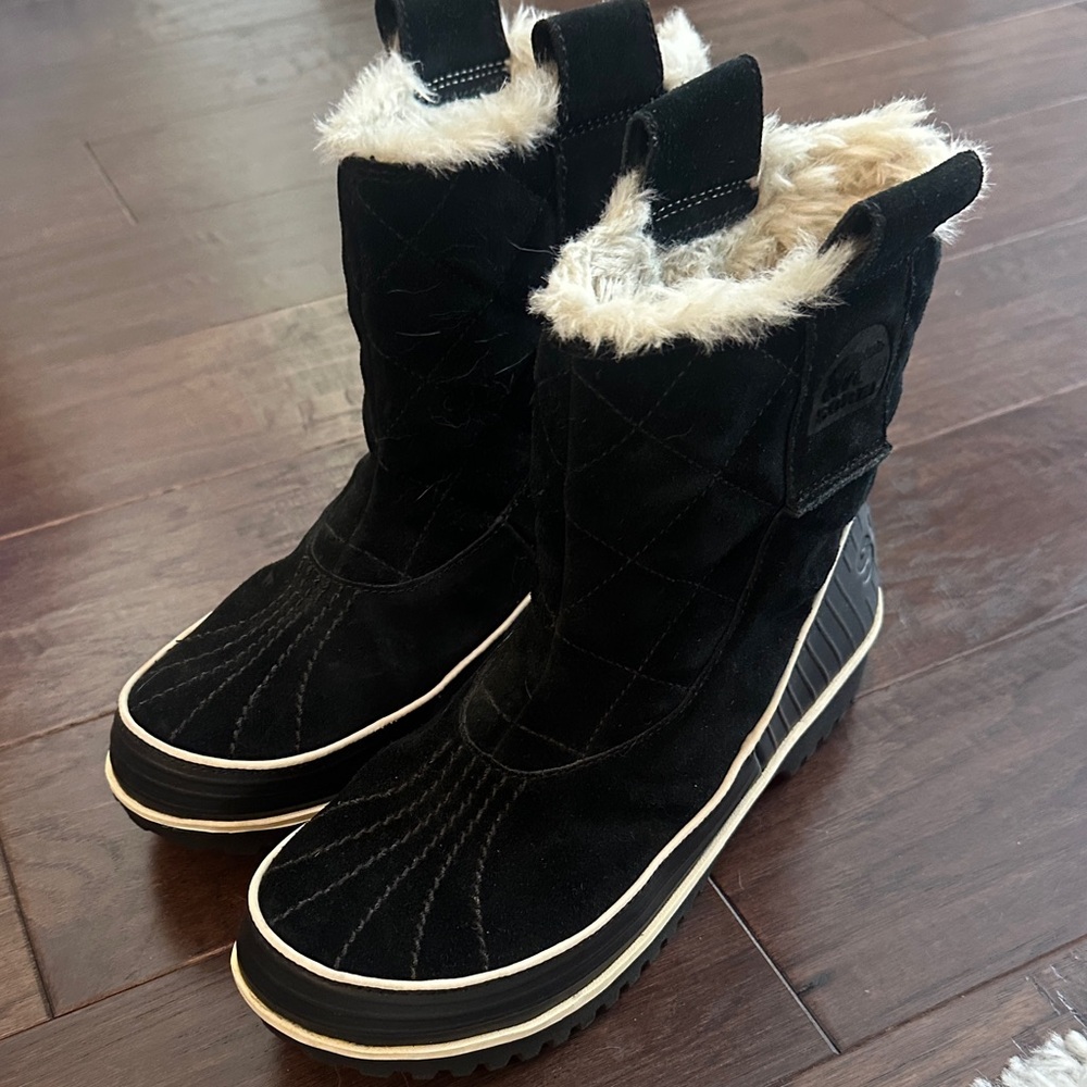 SOREL BLACK SUEDE FLEECE LINED WOMEN'S WINTER BOOTS 9.5 - Picture 2 of 13